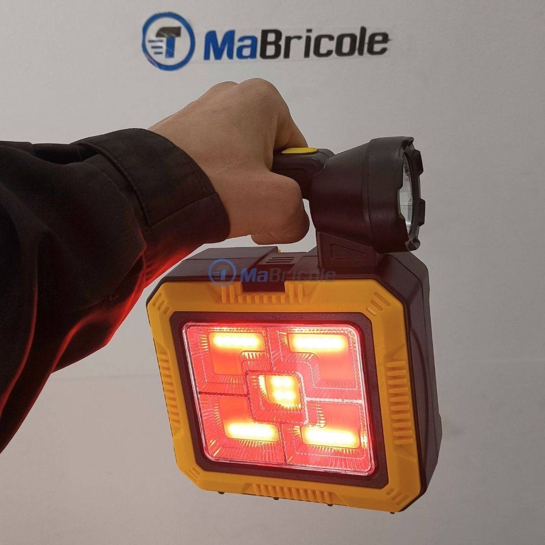 Lampe torche solaire multifonction avec kit d’urgence مصباح الطوارئ الذكي متعدد الاستخدامات + حقيبة أدوات متكاملة